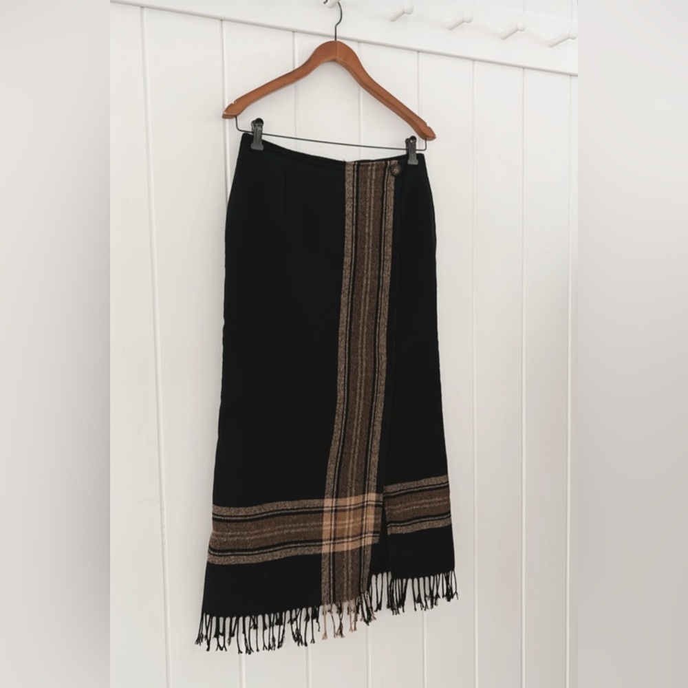 Vintage Dressbarn Wrap Skirt Plaid Fringe Wool Blend Black Brown Western Maxi - Picture 5 of 14